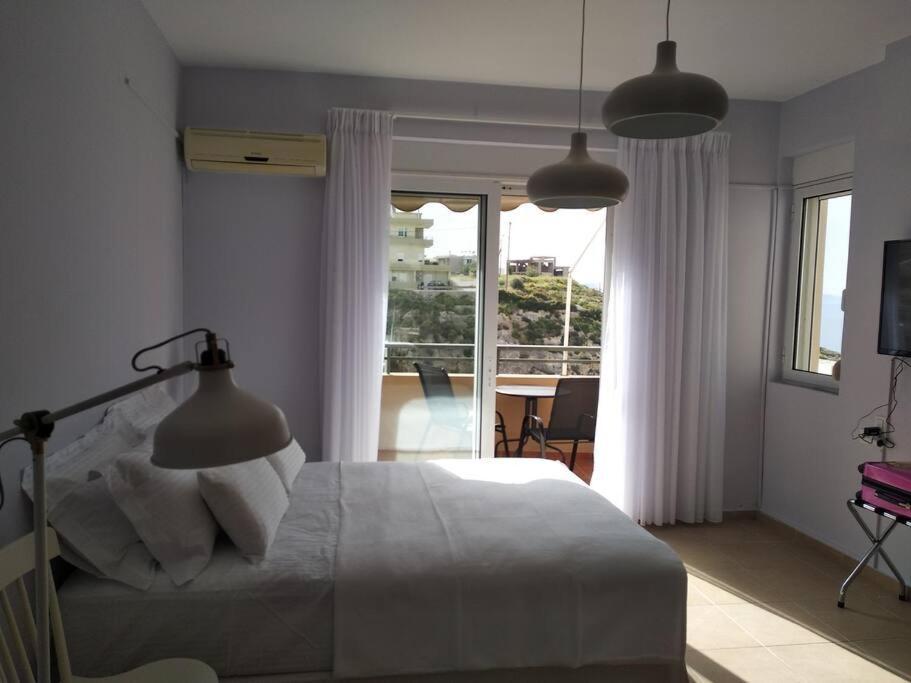 Sunny Apartment With Amazing View 레팀노 외부 사진
